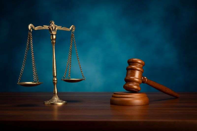 judicial gavel and justice scale